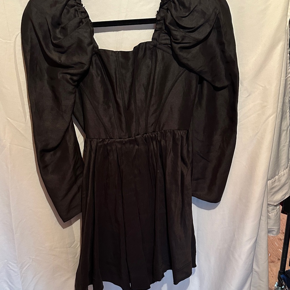 Aje black puff sleeve mini dress
Worn 1x size 6